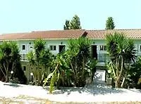Apartment Stefanos Studios Lourdata